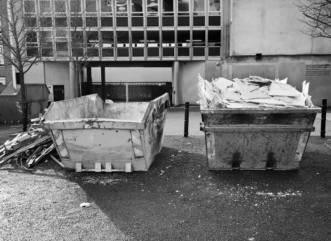 Local disposal regulations signage in Barnet